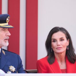 Regele Felipe și Regina Letizia, în haine elegante, la un eveniment regal